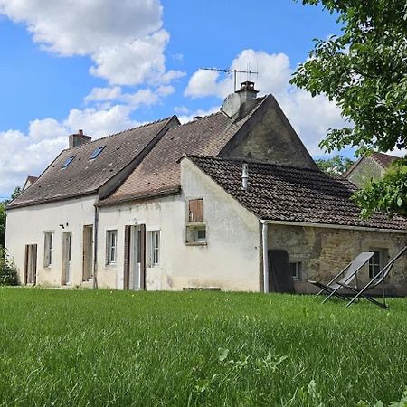 Maison De Vacances Gilly-lès-Cîteaux Екстериор снимка